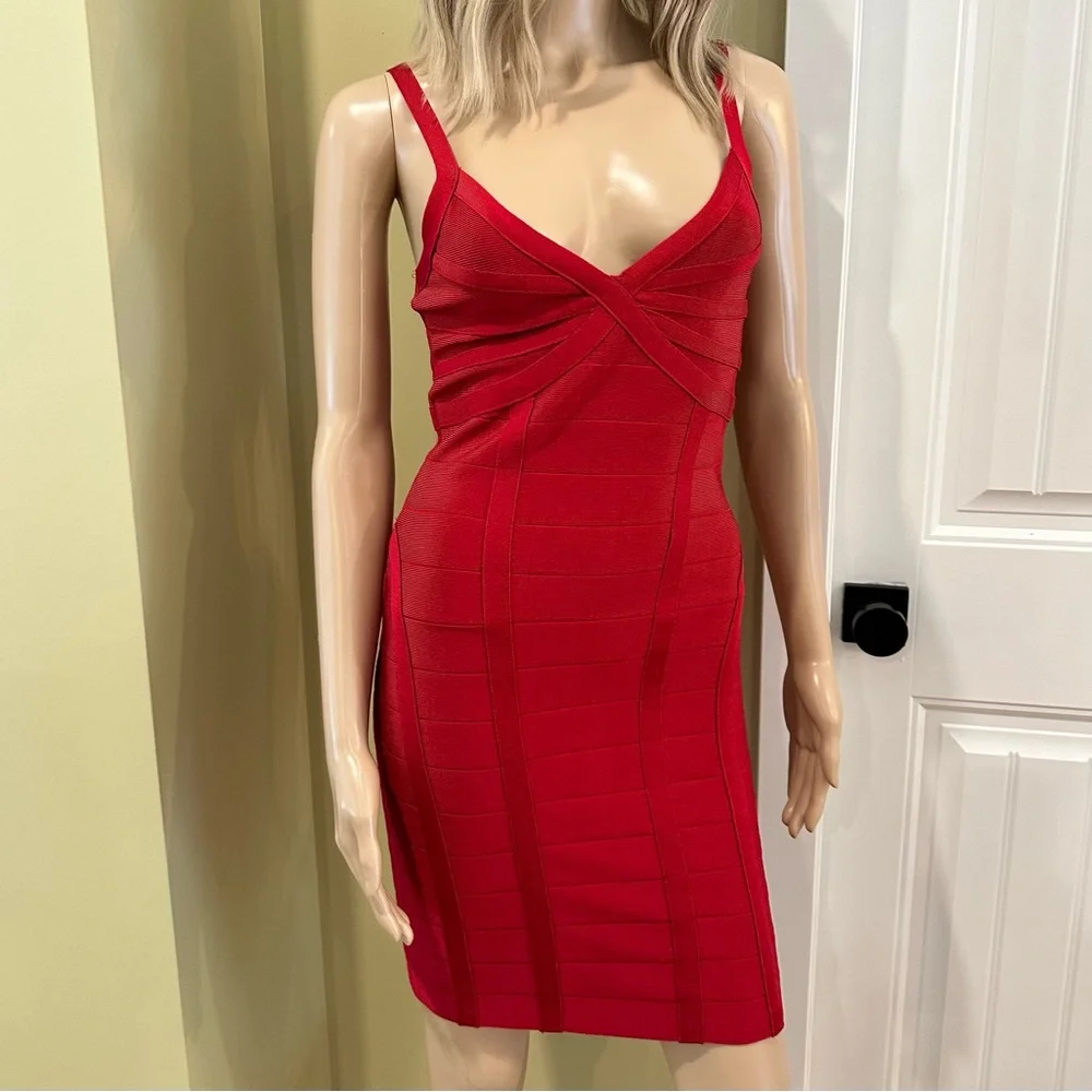 Elegant bebe  Red Bandage Dress Medium - Picture 3 of 5